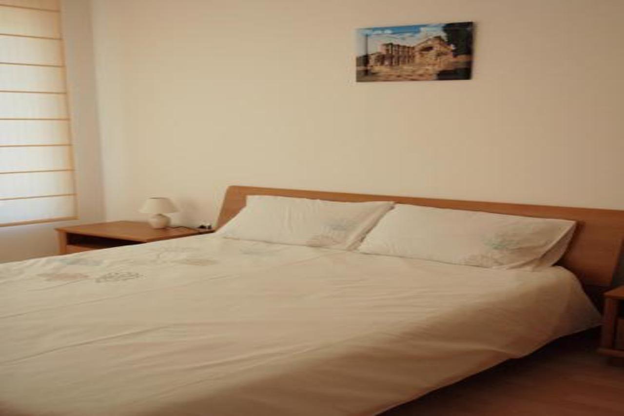 Stella Polaris Apartcomplex Pantai Sunny Bagian luar foto